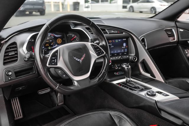 Used 2019 Chevrolet Corvette Stingray Coupe w/ 1LT RWD image 48