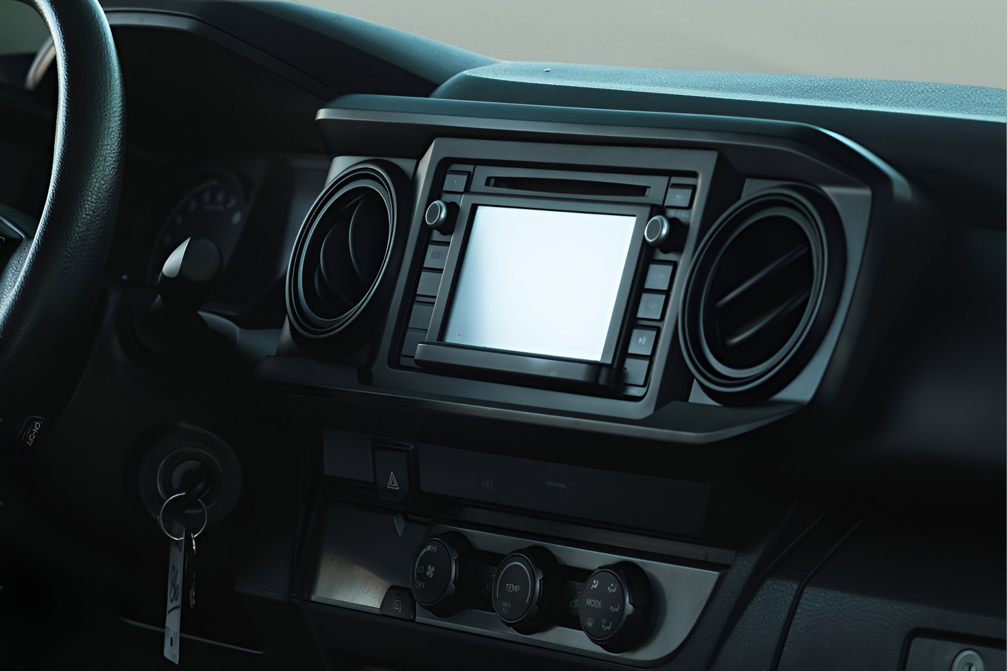Used 2019 Toyota Tacoma SR image 13