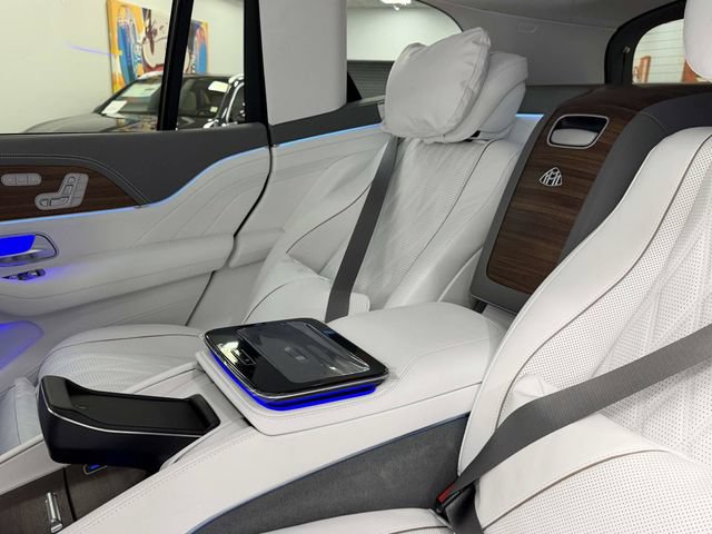 New 2026 Mercedes-Benz Maybach GLS 600 4MATIC image 11