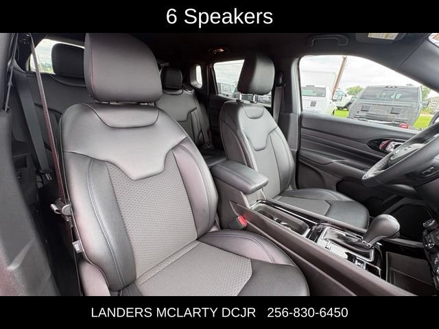 Used 2026 Jeep Compass Latitude w/ Quick Order Package 29K AWD/4WD image 11