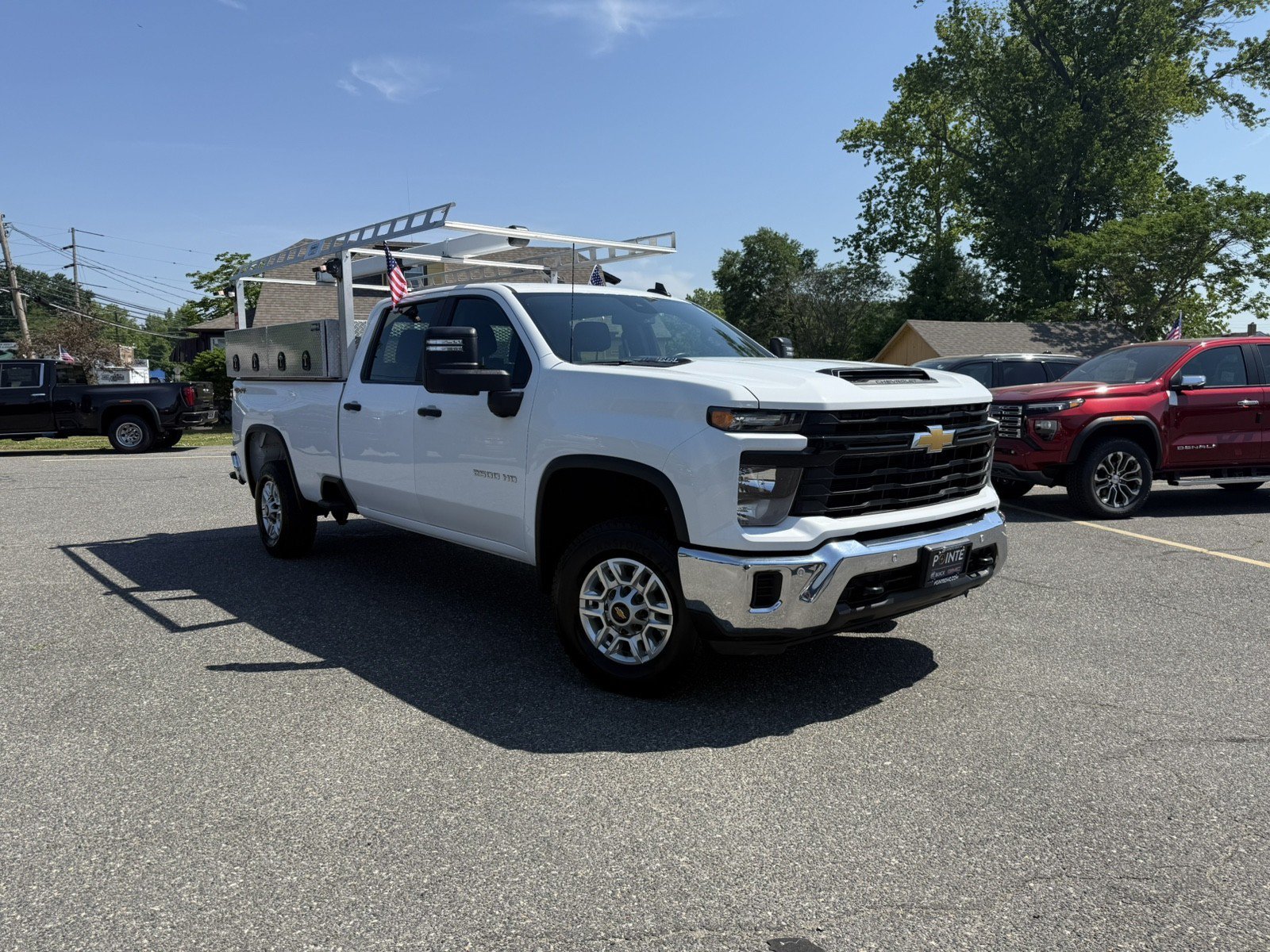 Used 2025 Chevrolet Silverado 2500 W/T w/ WT/CX Safety Package AWD/4WD image 1