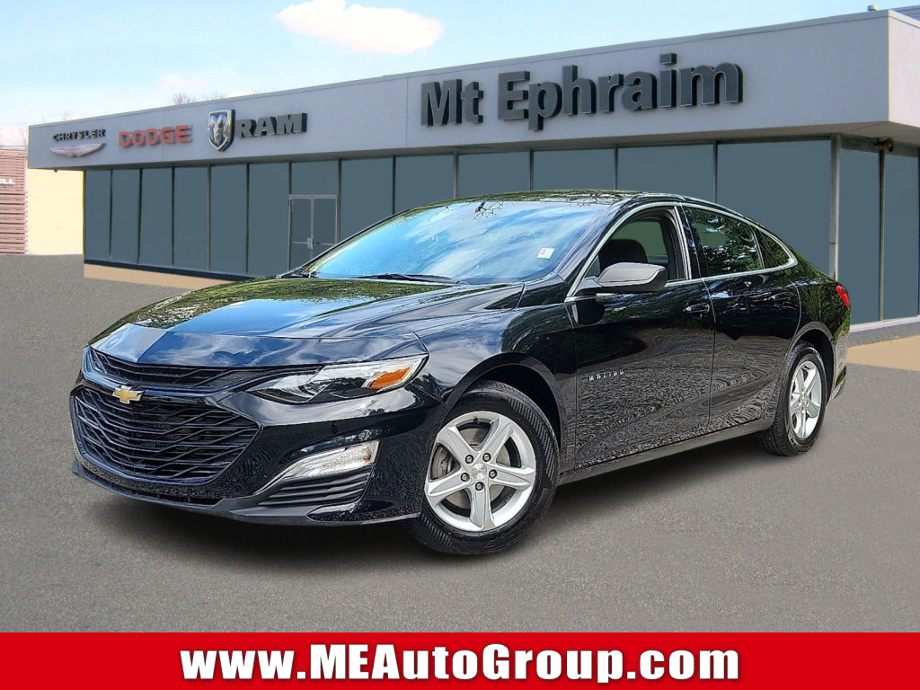 Used 2023 Chevrolet Malibu LS image 1