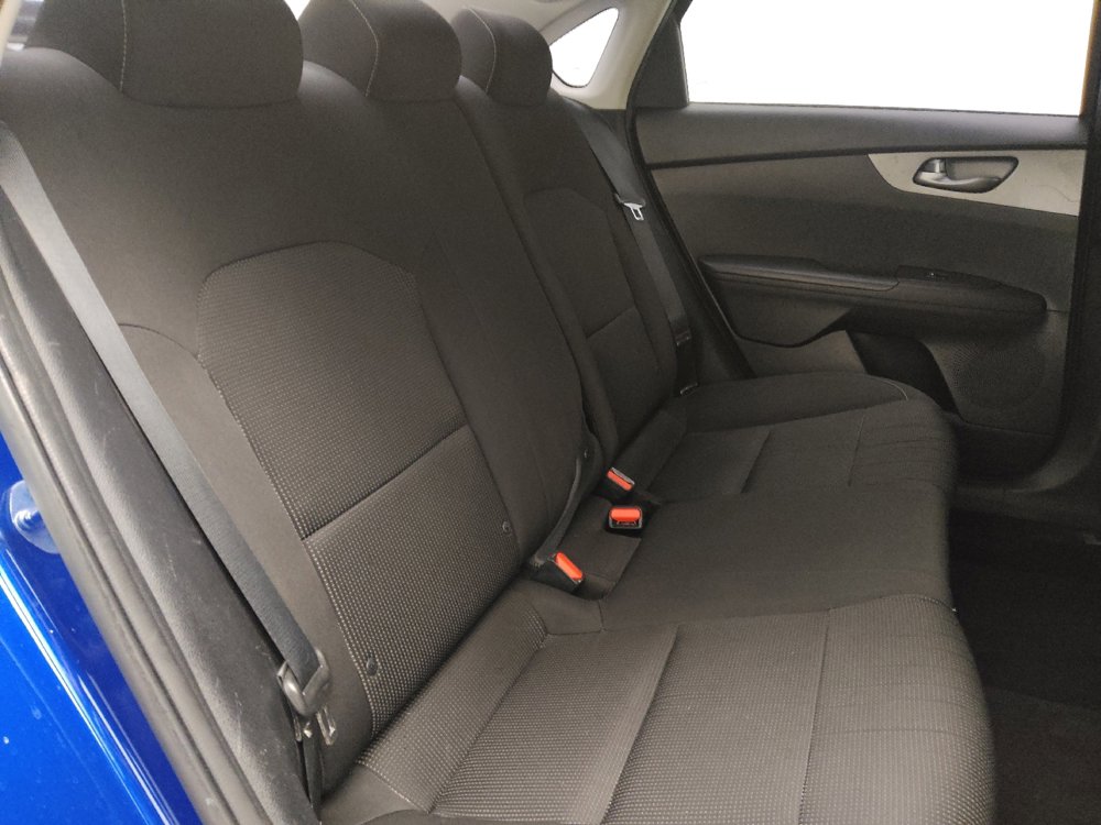 Used 2019 Kia Forte LXS FWD image 19