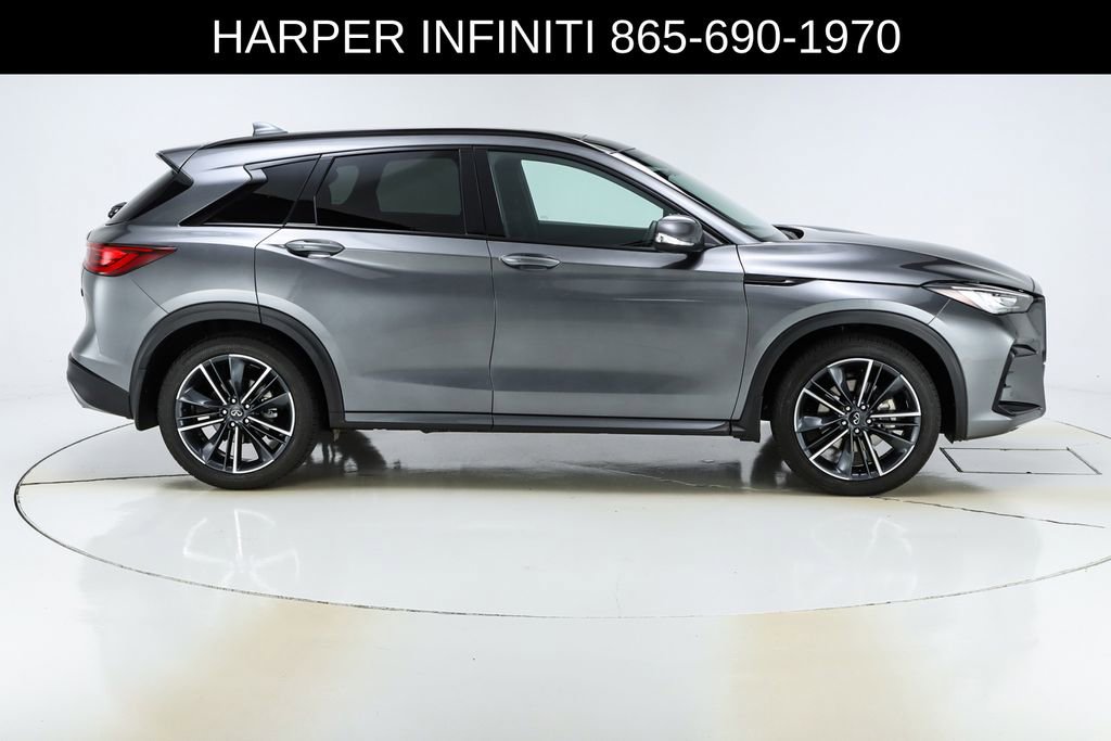 Used 2025 INFINITI QX50 Sport image 11