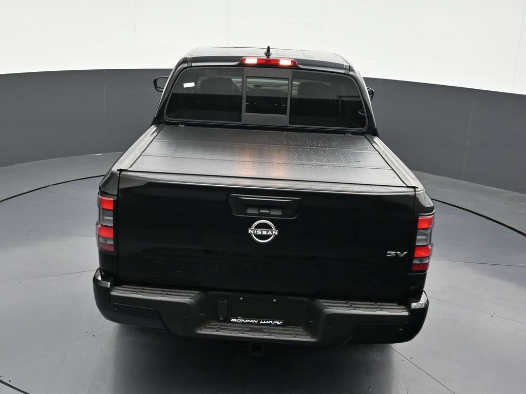 Used 2022 Nissan Frontier SV w/ SV Premium Package image 18