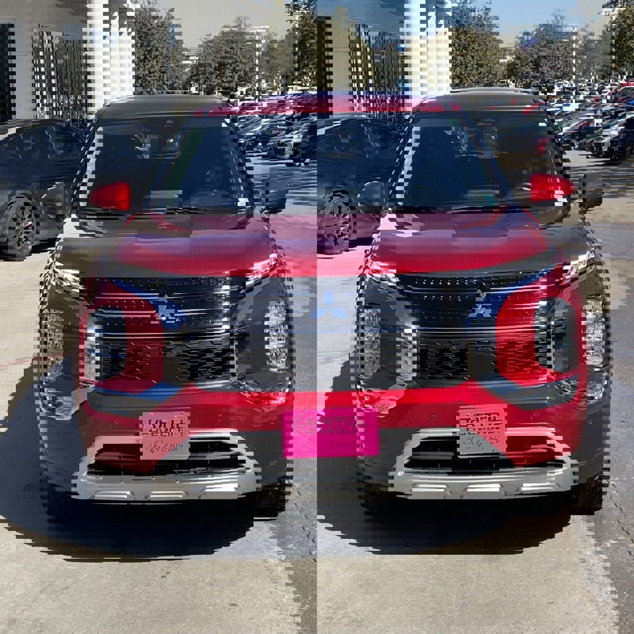 Used 2024 Mitsubishi Outlander SE image 6