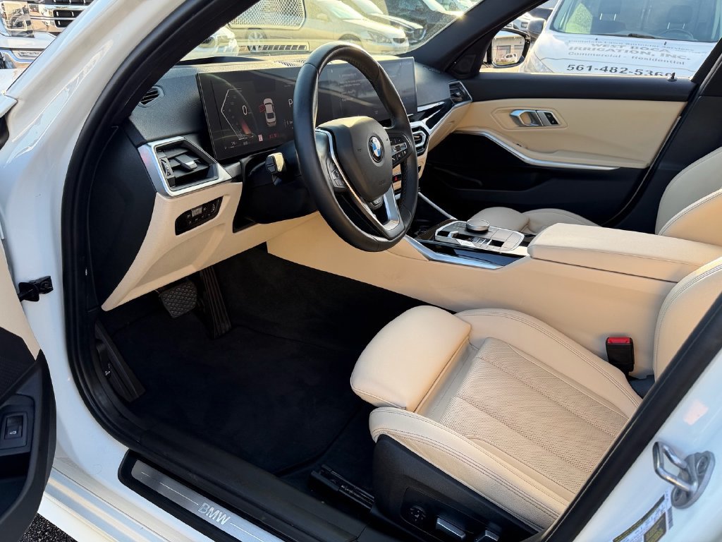 Used 2023 BMW 330i Sedan w/ Premium Package RWD image 11