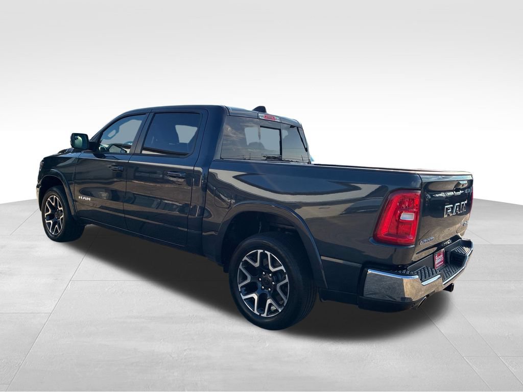 Used 2026 RAM 1500 Laramie AWD/4WD image 3