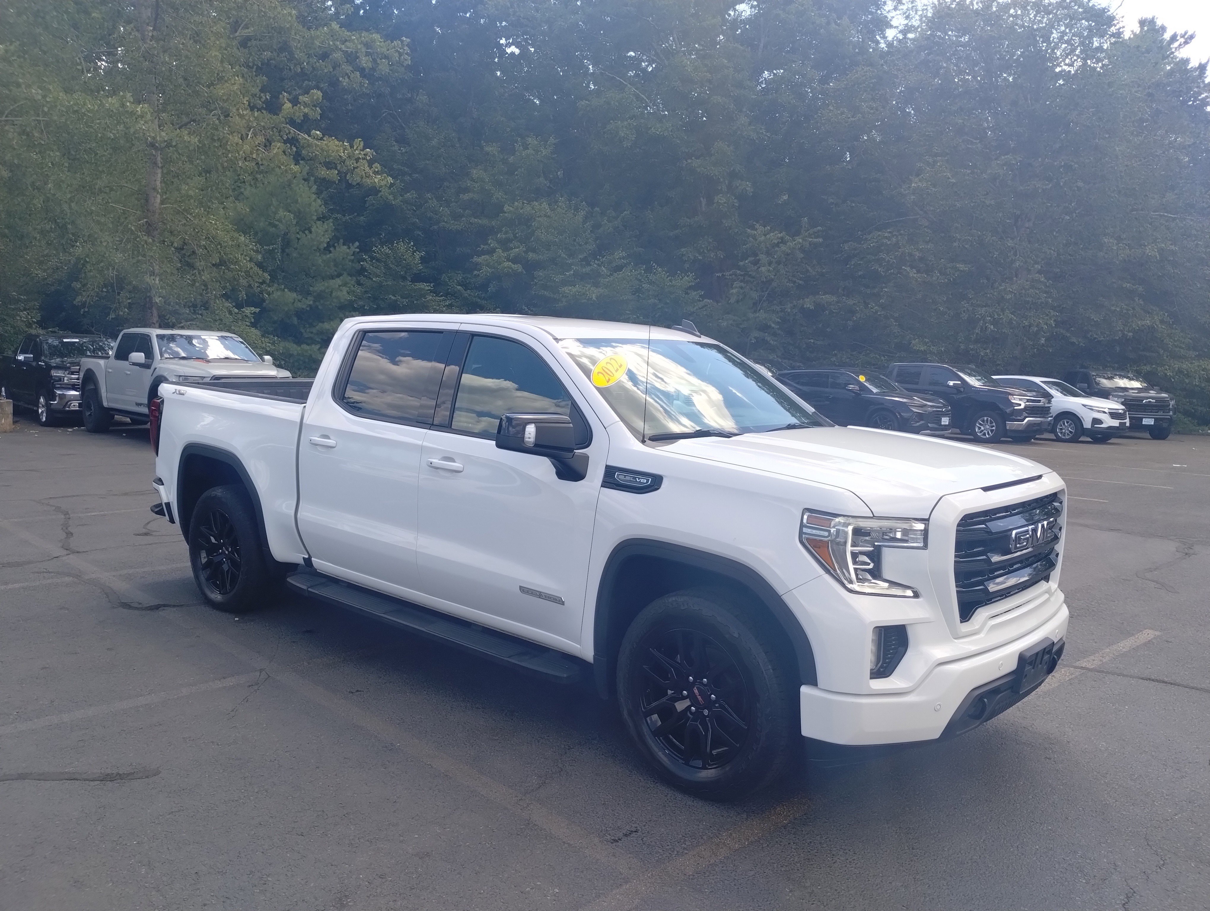 Used 2022 GMC Sierra 1500 Elevation w/ Preferred Package