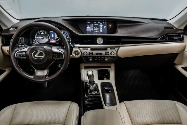 Used 2017 Lexus ES 350 w/ Accessory Package 2 FWD image 20