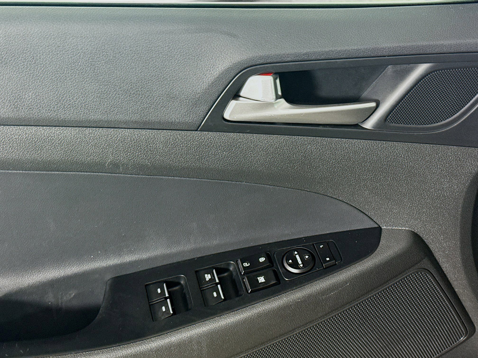 Used 2019 Hyundai Tucson Ultimate image 24