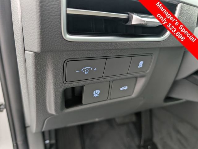 Certified 2024 Hyundai Sonata SEL w/ Convenience Package image 16