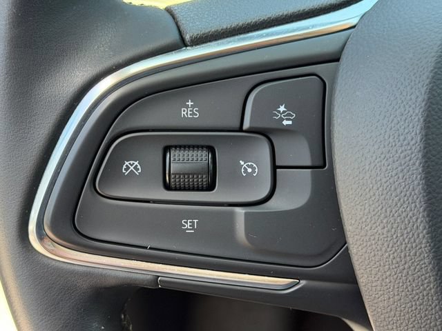 Used 2024 Buick Encore GX Sport Touring FWD image 28