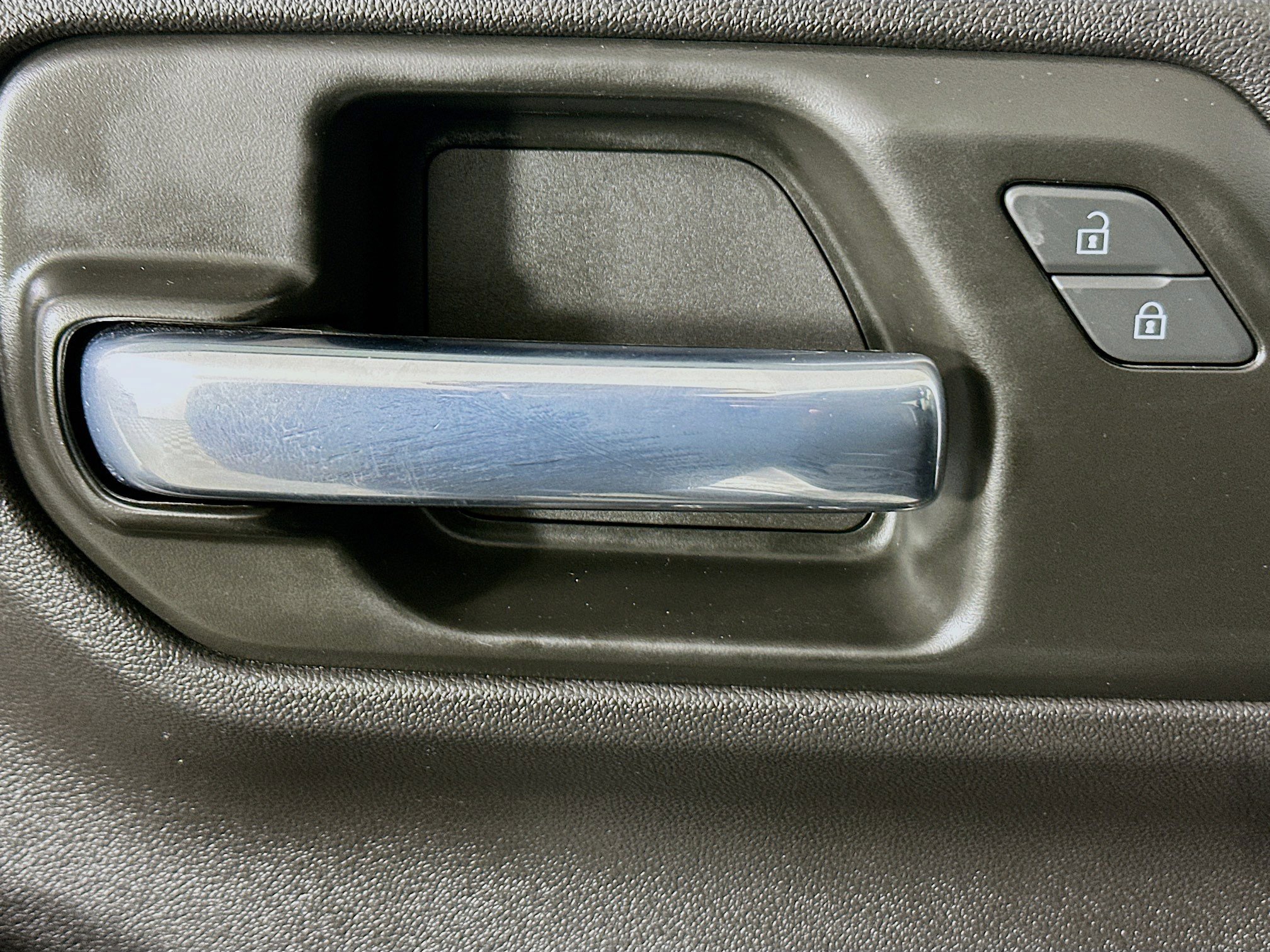 Used 2023 Chevrolet Silverado 1500 Custom image 14