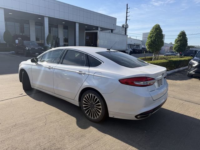 Used 2017 Ford Fusion SE w/ Fusion SE Technology Package FWD image 7