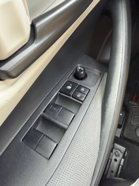 Used 2022 Toyota Corolla LE FWD image 20