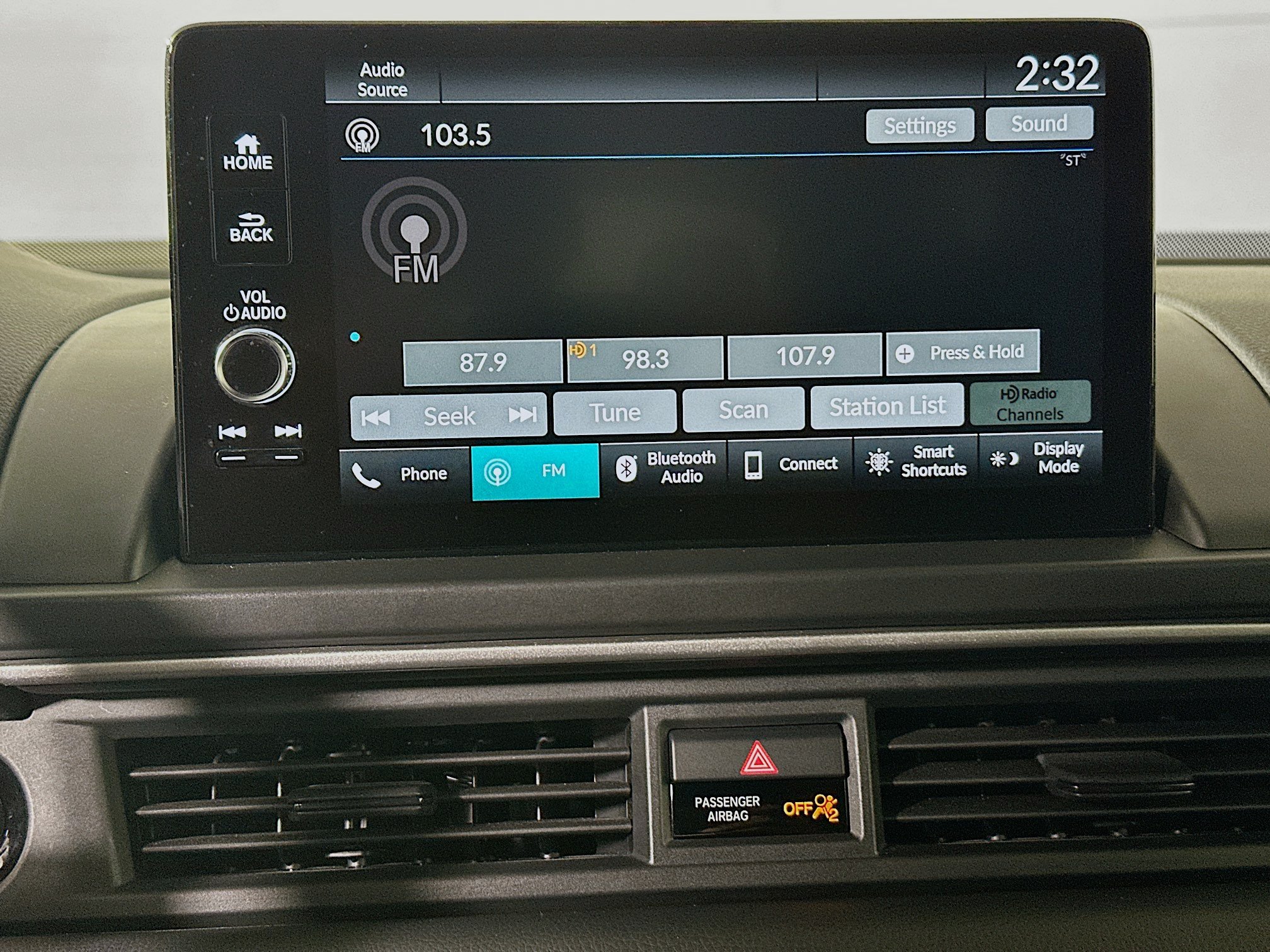 Used 2025 Honda Pilot EX-L image 24