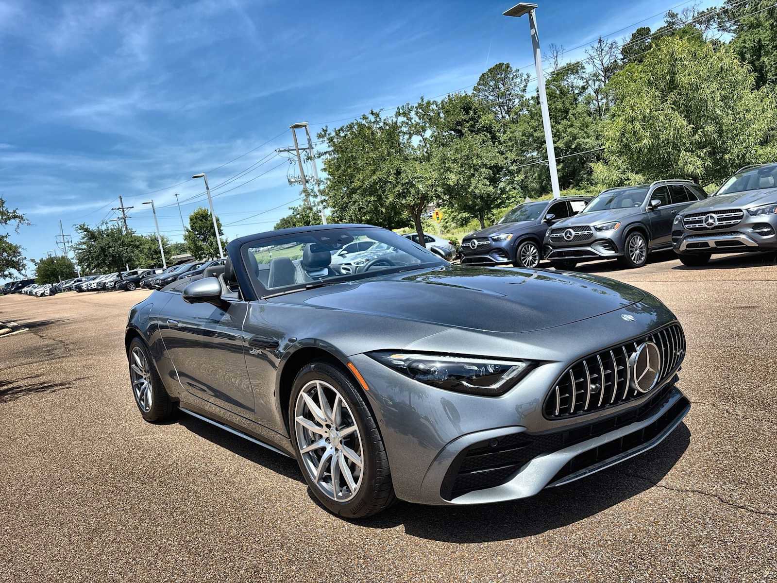Used 2025 Mercedes-Benz SL 43 AMG image 11