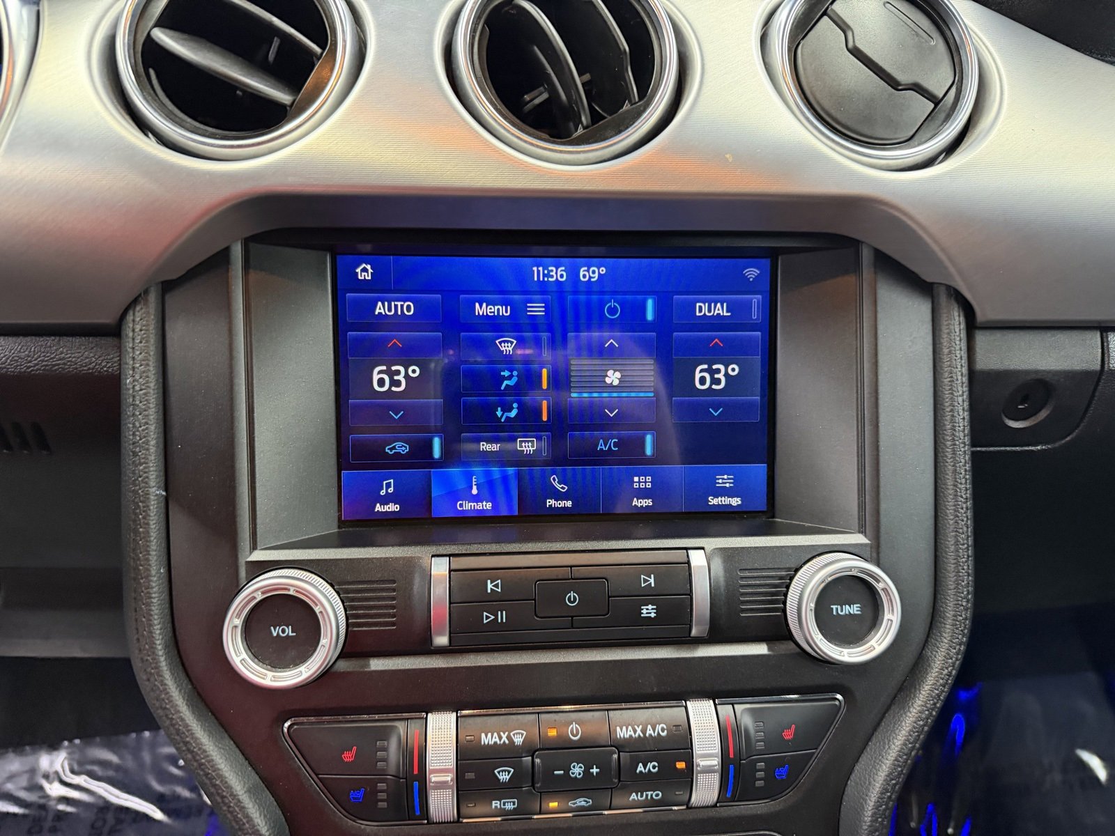 Used 2023 Ford Mustang Premium image 15