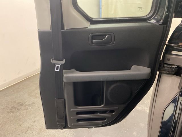 Used 2004 Honda Element EX image 21