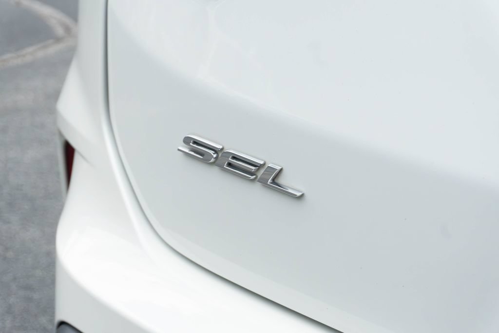 Used 2022 Ford Edge SEL w/ Convenience Package AWD/4WD image 13