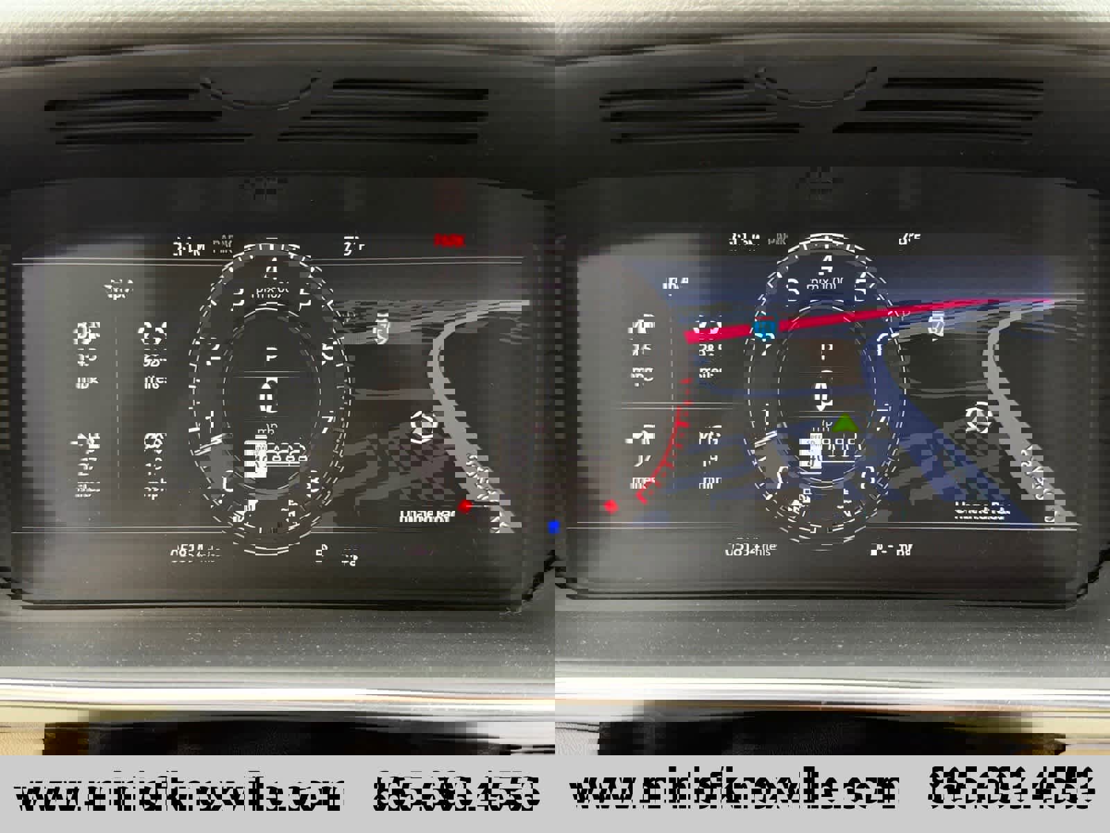 Used 2020 Land Rover Range Rover HSE image 31