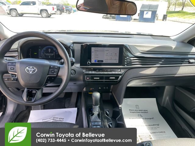 Used 2025 Toyota Camry LE FWD image 20
