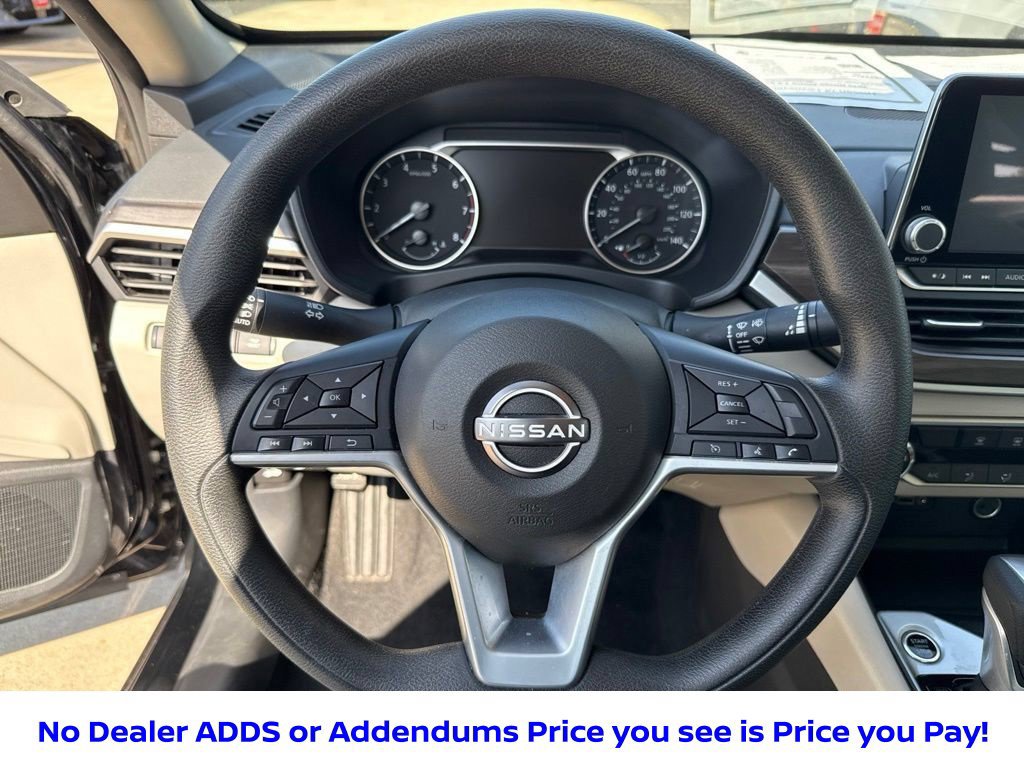 Certified 2025 Nissan Altima 2.5 SV FWD image 16