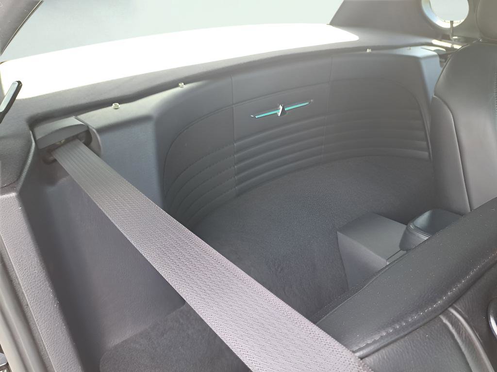 Used 2003 Ford Thunderbird RWD image 16