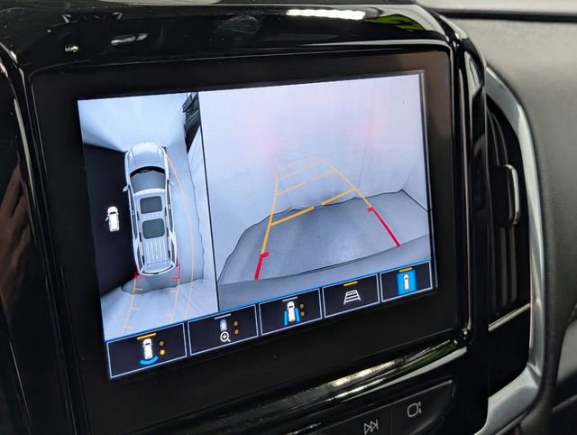 Certified 2023 Chevrolet Traverse LT w/ Rear Camera Mirror Package AWD/4WD image 25