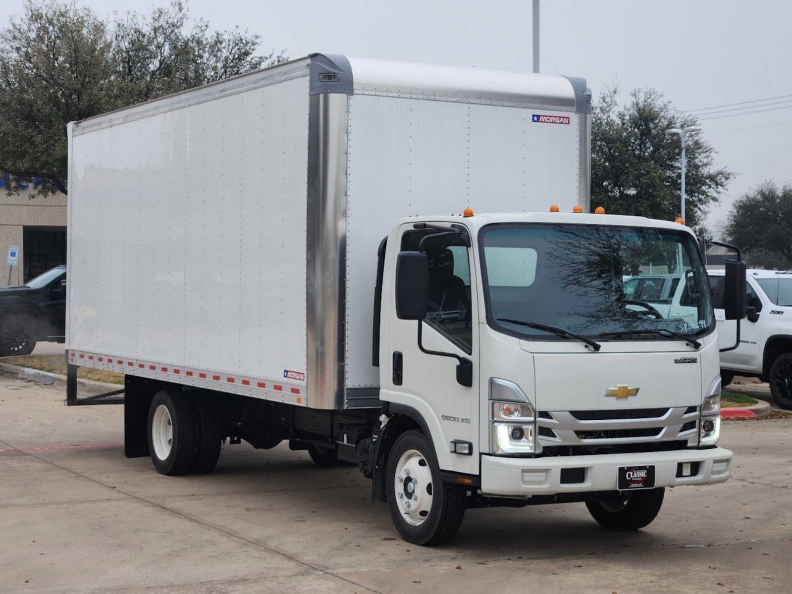 New 2025 Chevrolet Low Cab Forward 5500XG image 2