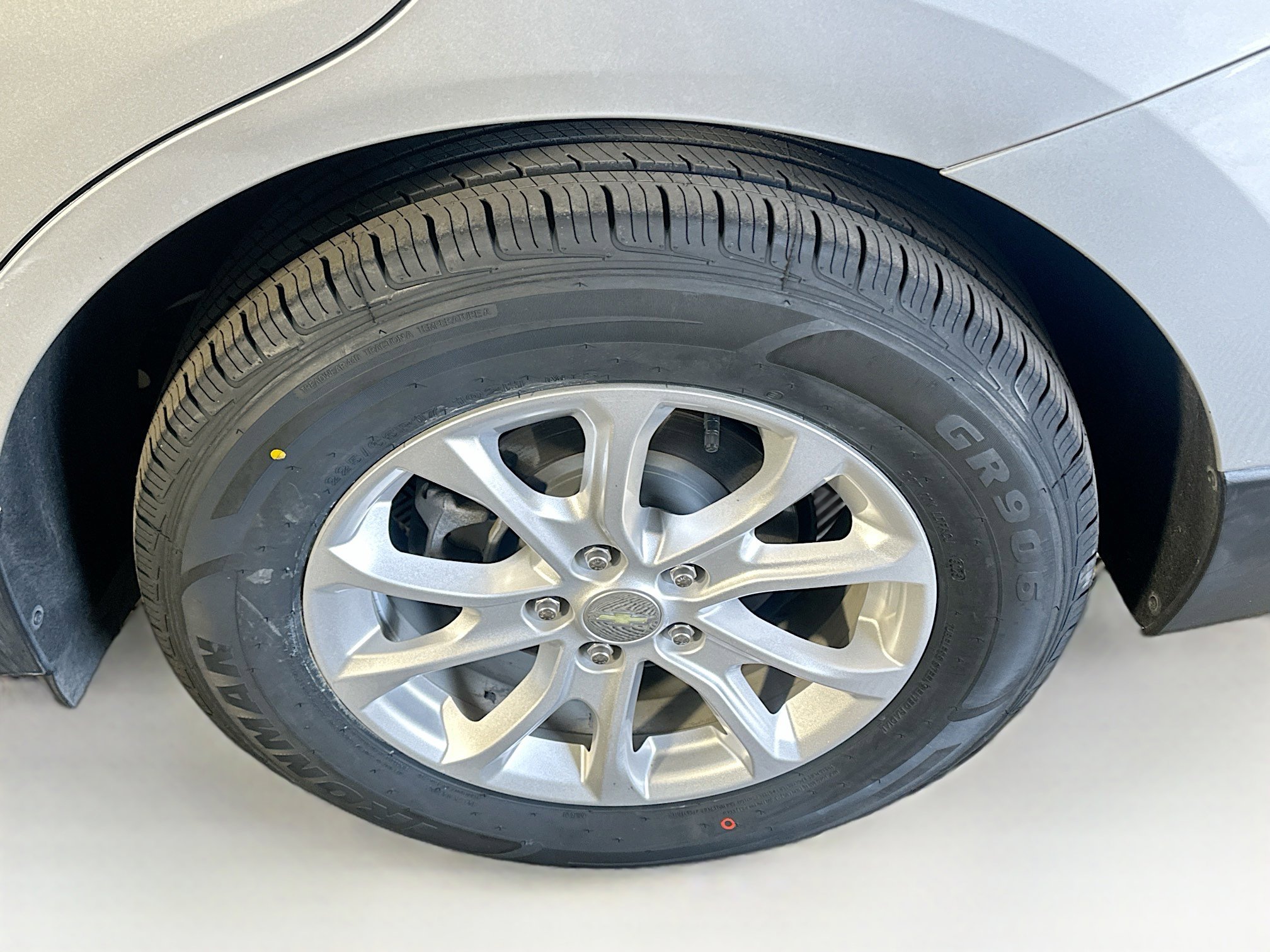 Used 2019 Chevrolet Equinox LT image 11