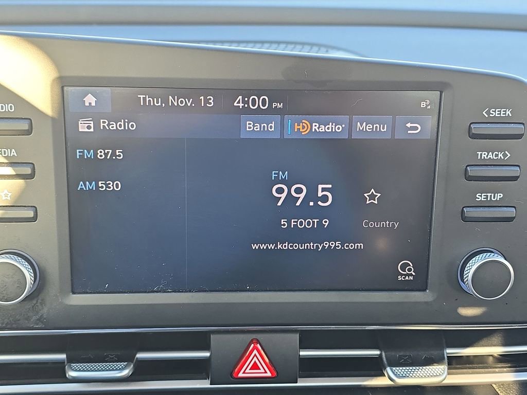 Used 2023 Hyundai Elantra SEL image 22