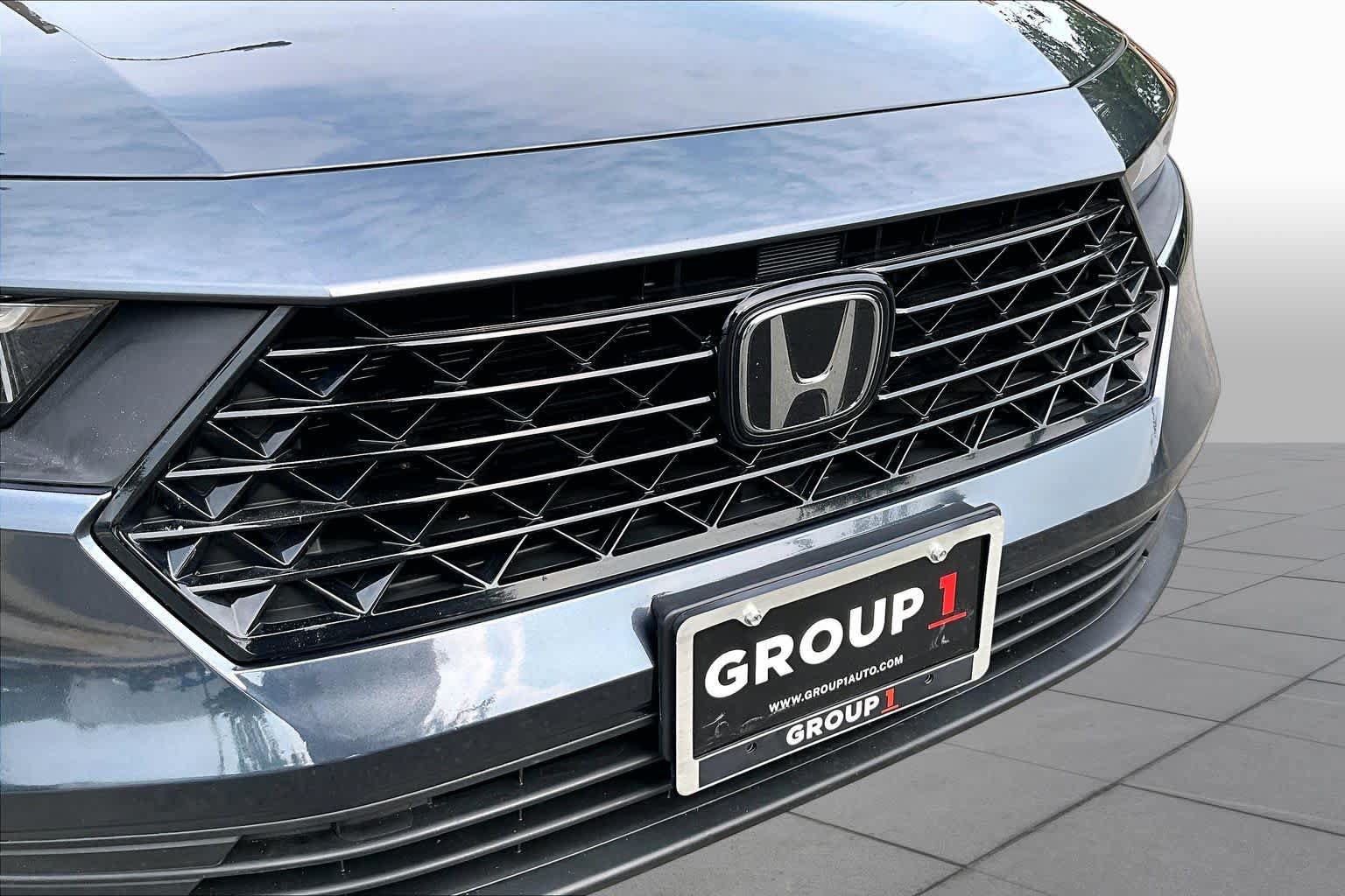 Used 2023 Honda Accord EX image 29