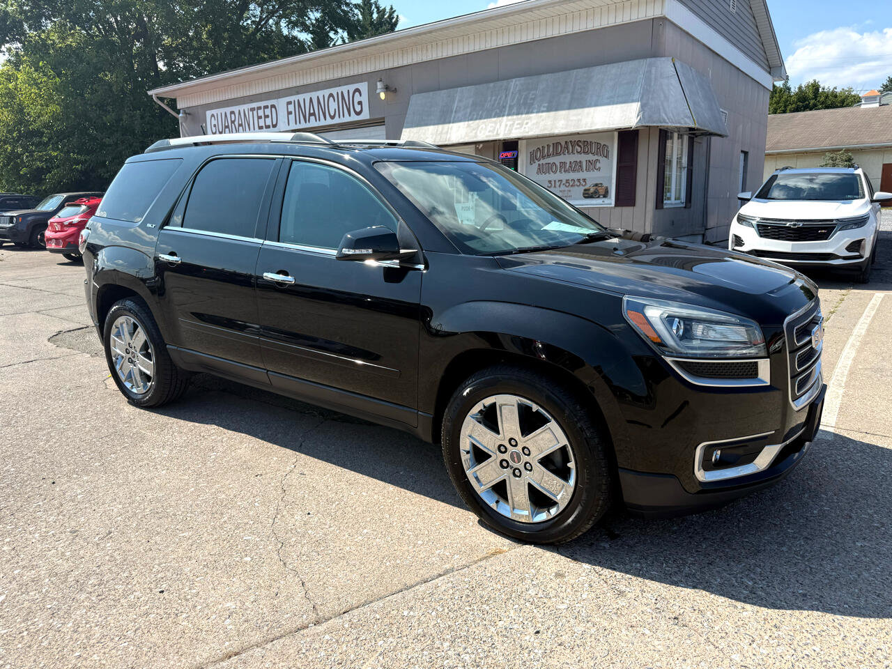 Used 2017 GMC Acadia Limited SLT image 12