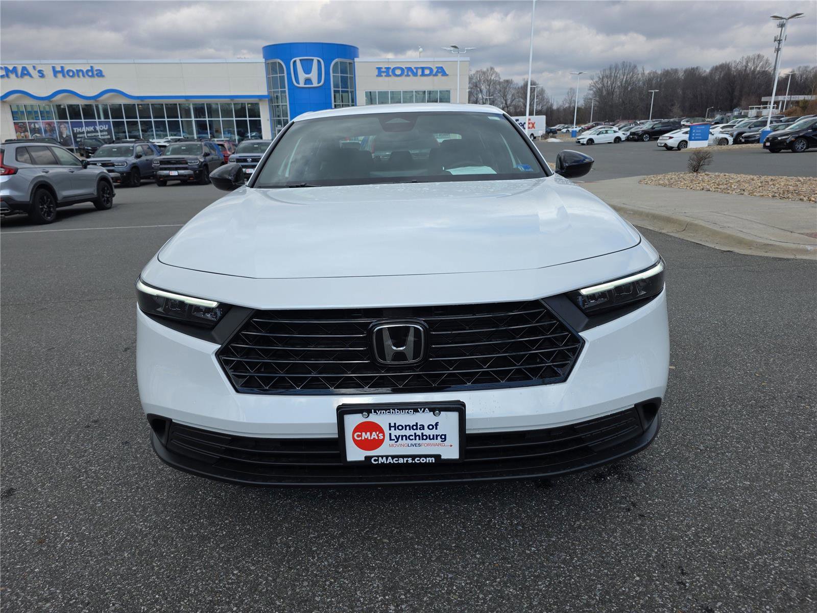 Used 2024 Honda Accord Sport image 9