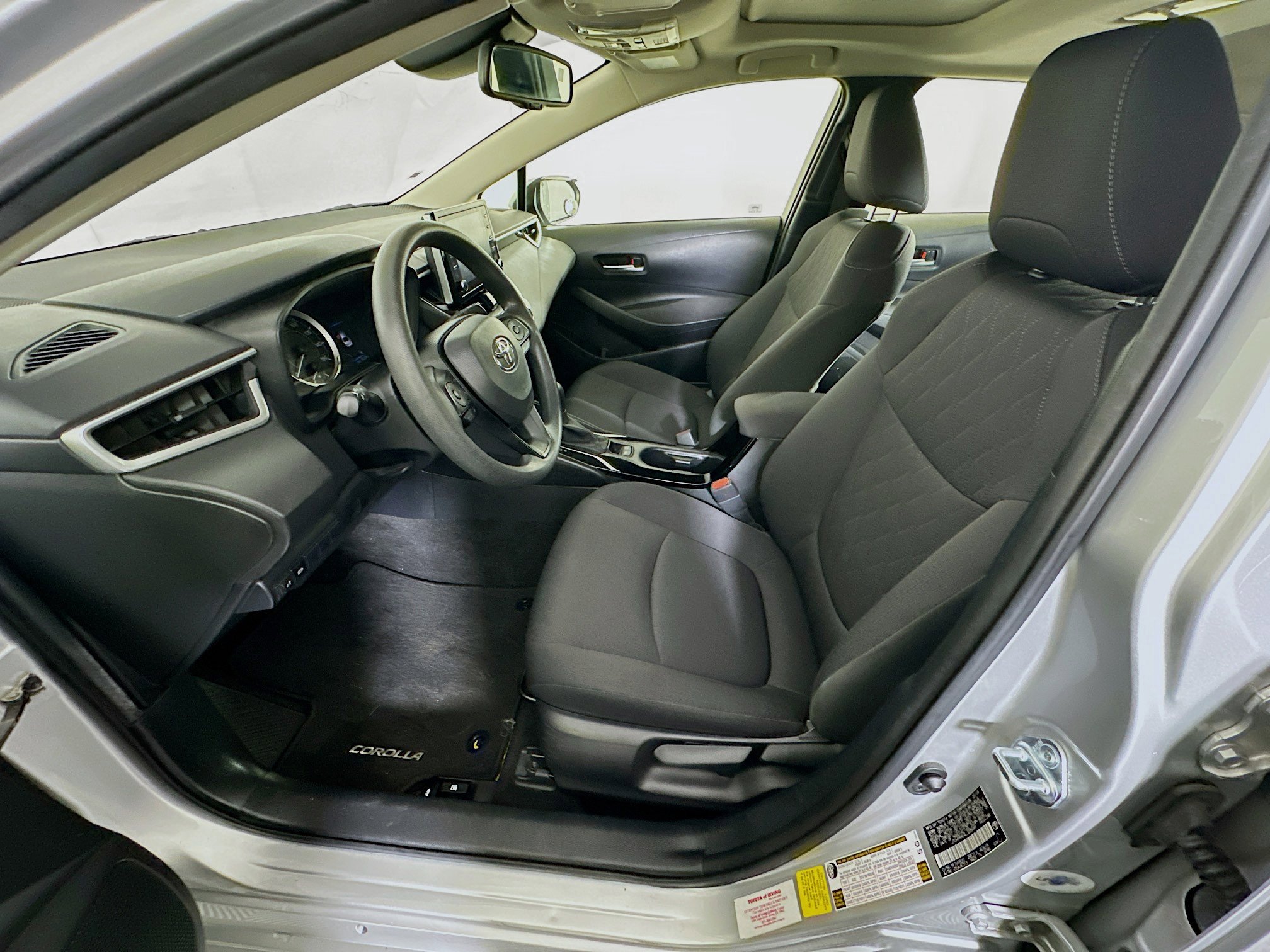 Used 2020 Toyota Corolla LE w/ LE Premium Package FWD image 13