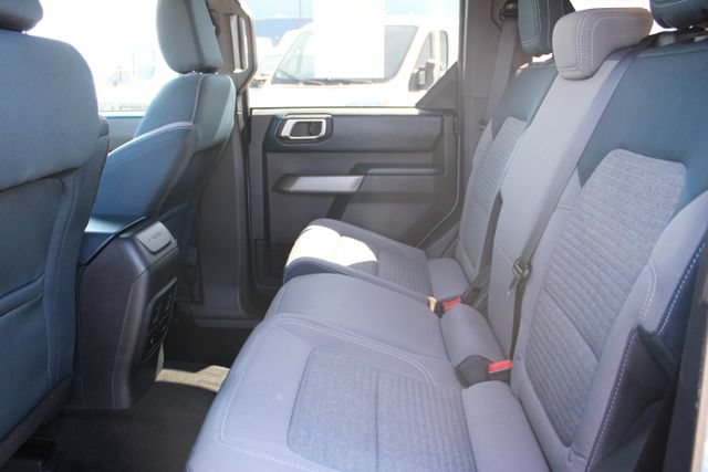 Used 2023 Ford Bronco Outer Banks AWD/4WD image 36