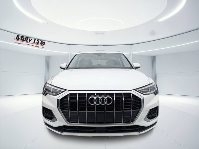 Used 2023 Audi Q3 2.0T Premium AWD/4WD image 9