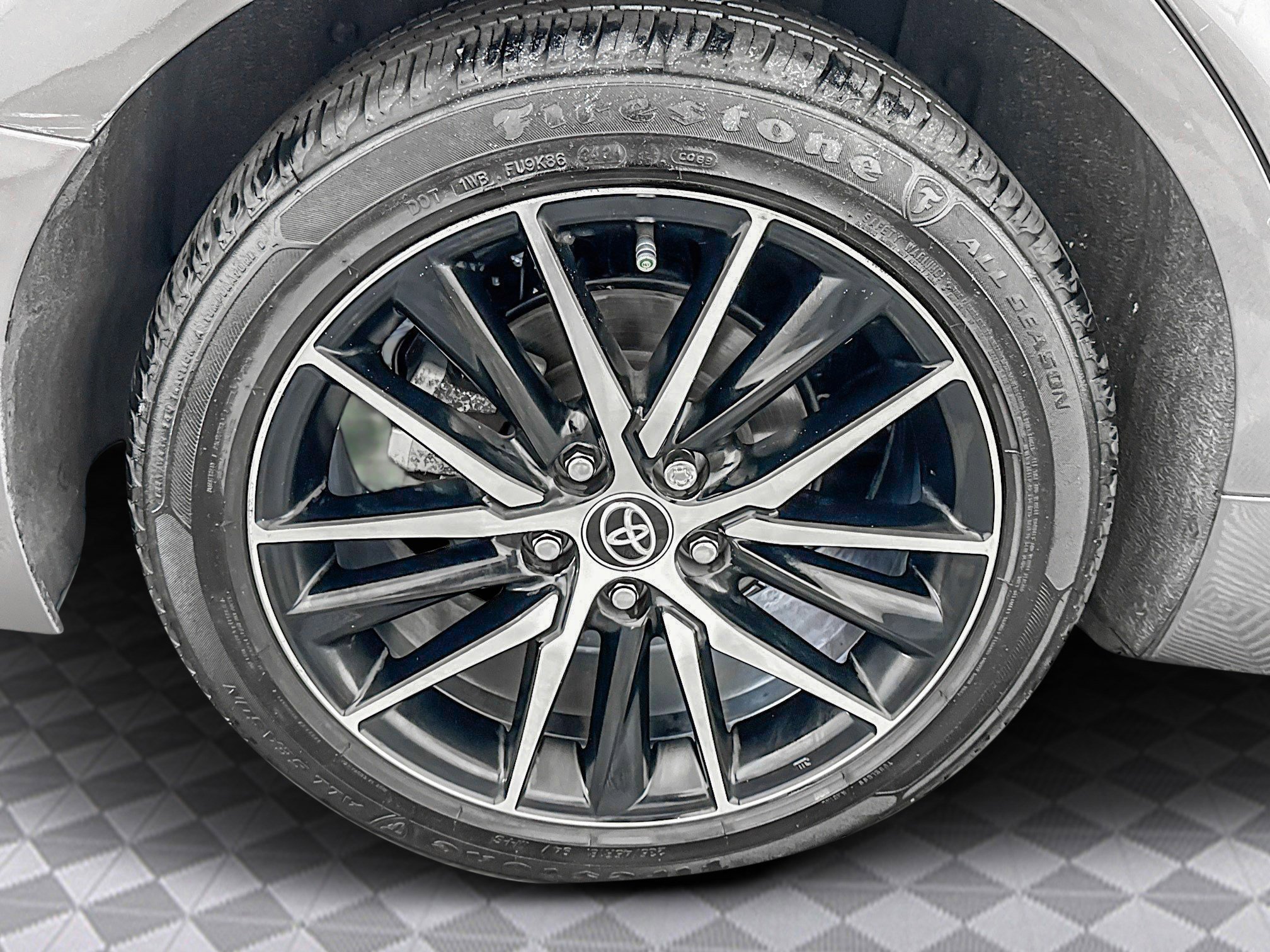 Used 2022 Toyota Camry SE image 32