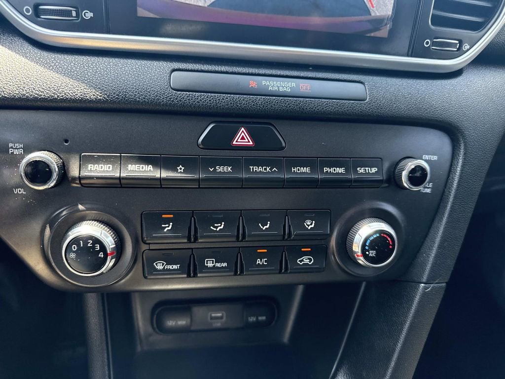 Used 2020 Kia Sportage LX AWD/4WD image 24