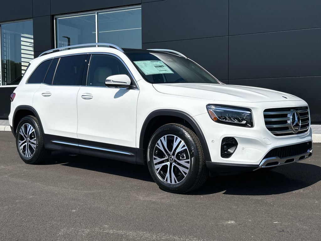 New 2026 Mercedes-Benz GLB 250 4MATIC image 2