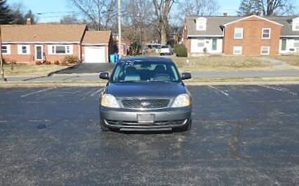 Used 2006 Ford Five Hundred SE image 4