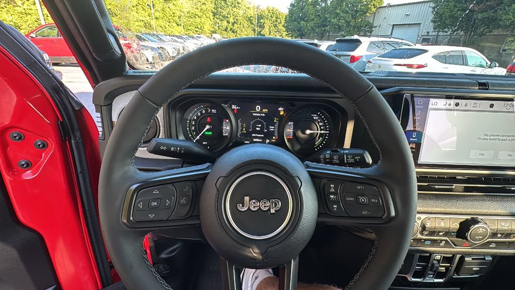 Used 2025 Jeep Wrangler Unlimited Sport S 4xe w/ Convenience Group AWD/4WD image 17