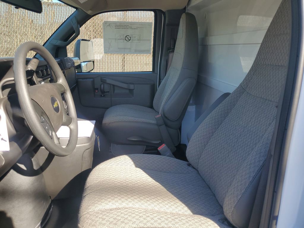 New 2026 Chevrolet Express 3500 w/ Power Convenience Package image 21
