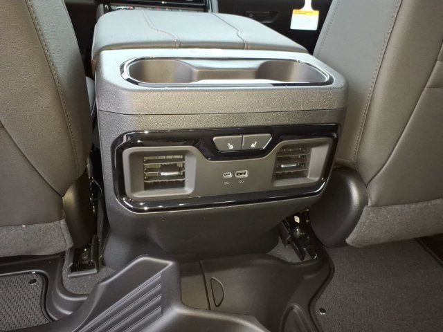New 2026 GMC Sierra 1500 AT4 AWD/4WD image 17