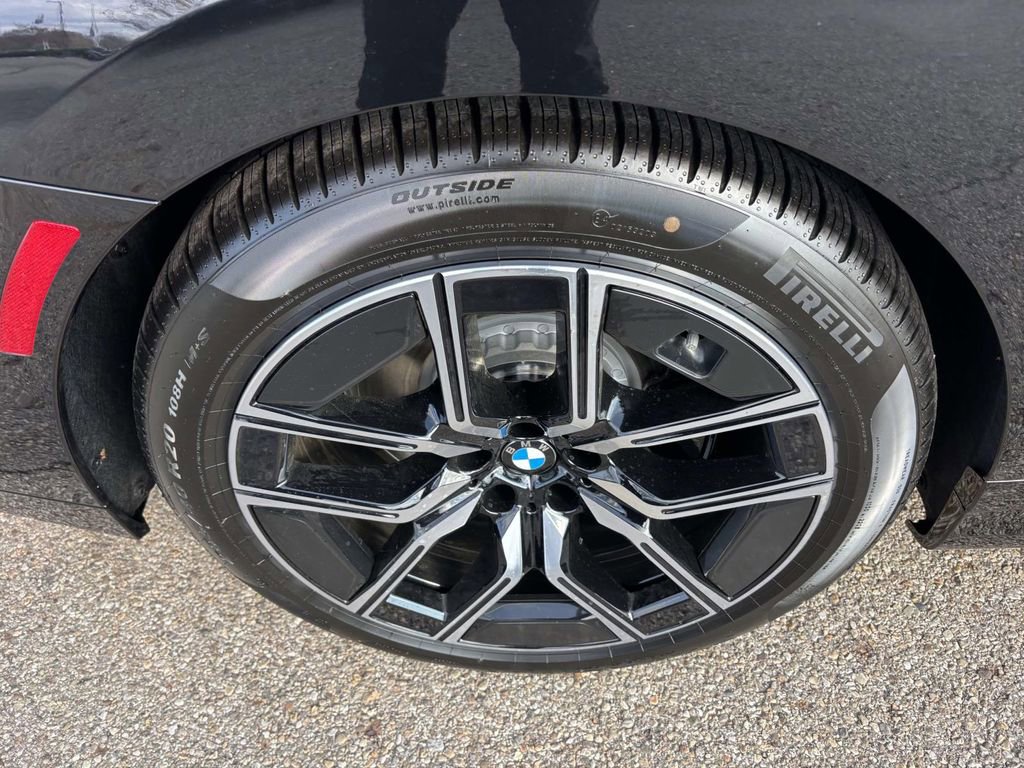 New 2026 BMW 740i xDrive image 10
