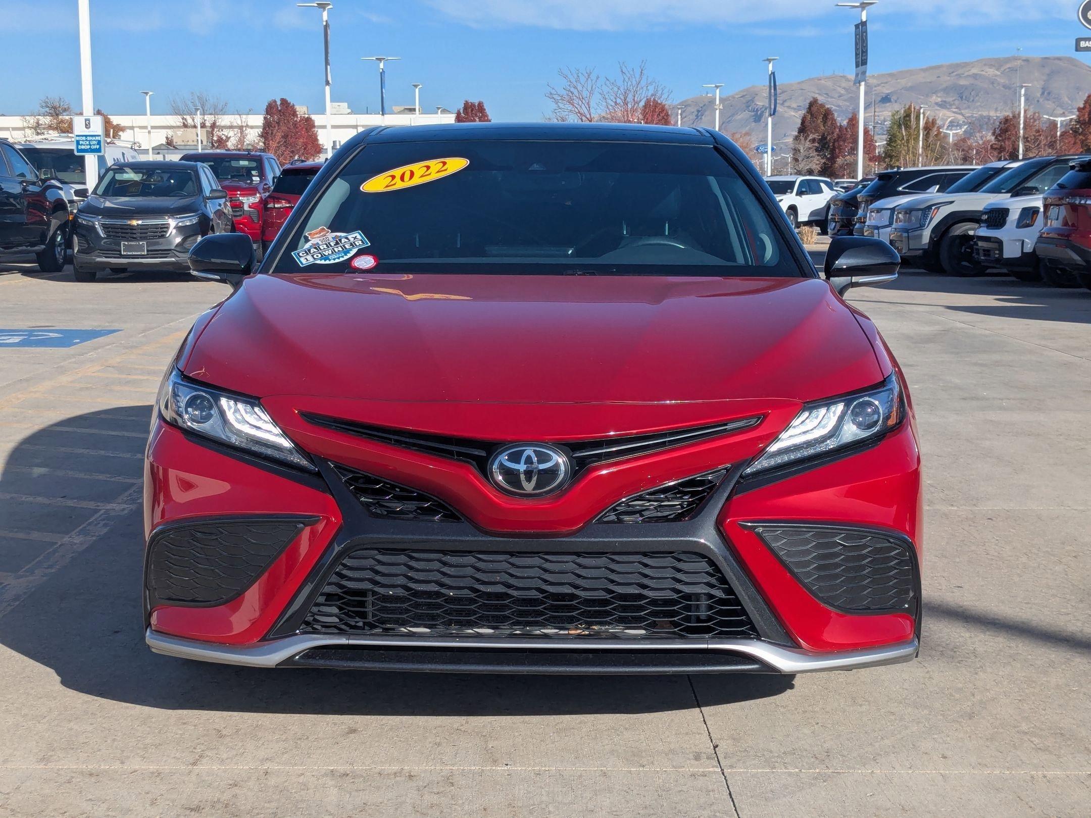 Used 2022 Toyota Camry XSE w/ Navigation Package image 9