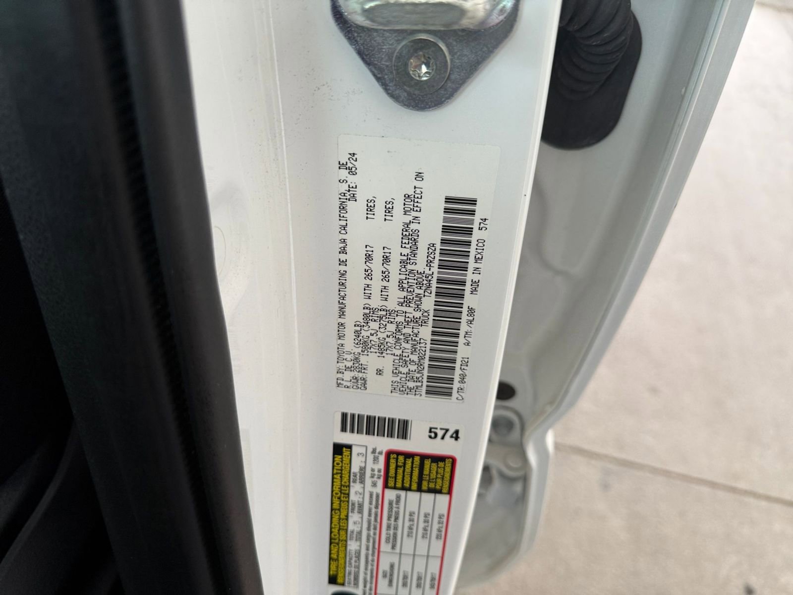 Used 2024 Toyota Tacoma TRD Off-Road image 65