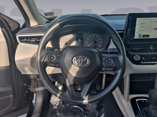 Used 2024 Toyota Corolla Cross L image 13